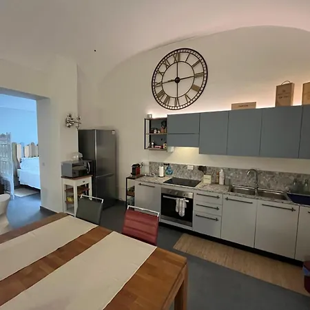 Il Tre Del Trenta Apartment